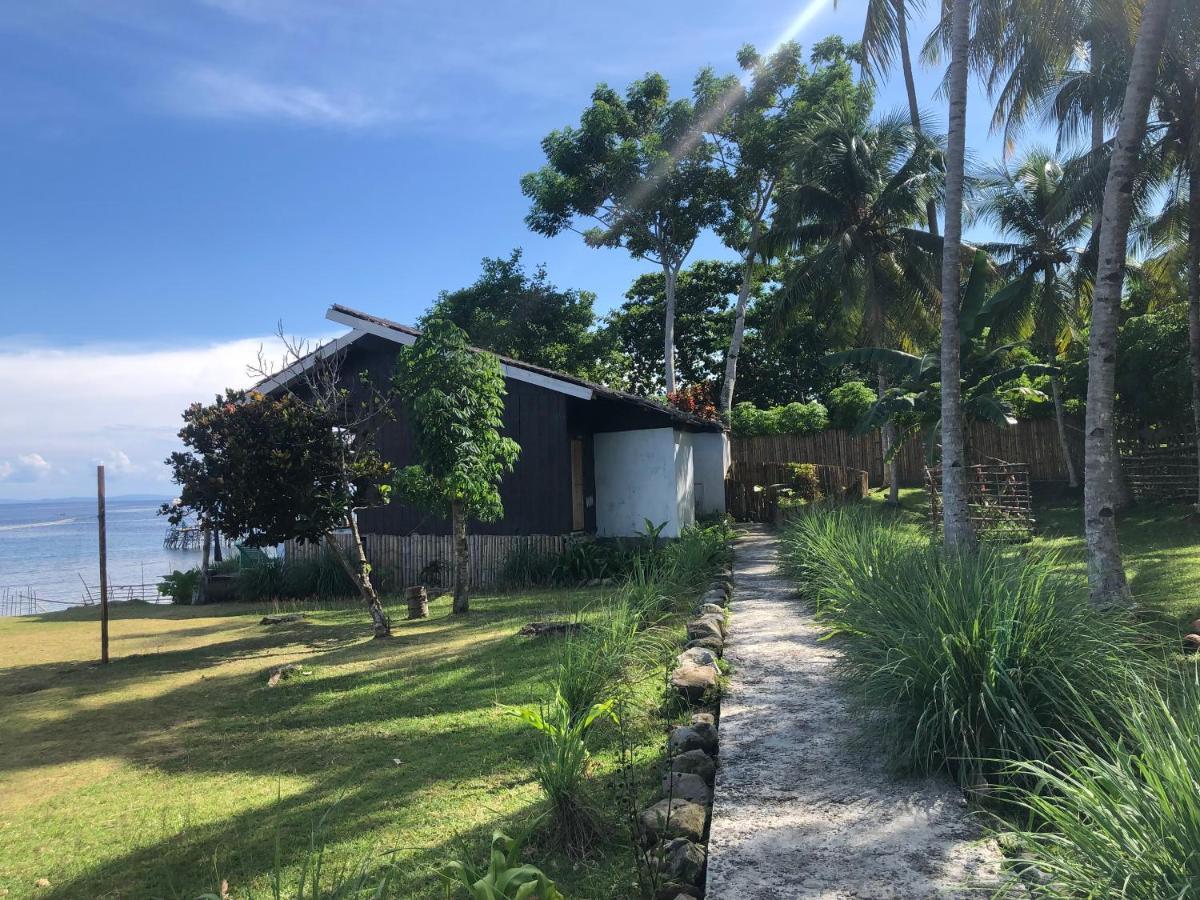 Sanctum Una Una Eco Dive Resort Pulau Unauna Екстер'єр фото
