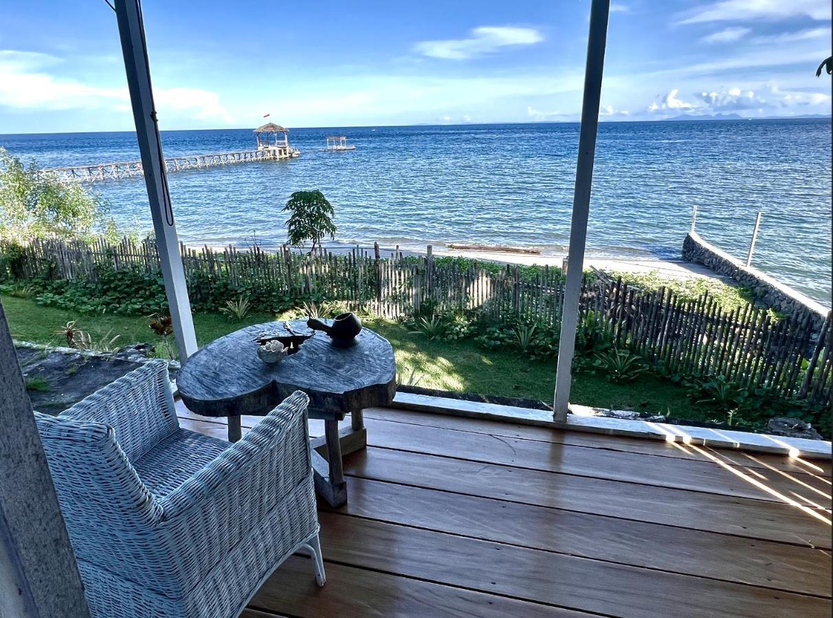 Sanctum Una Una Eco Dive Resort Pulau Unauna Екстер'єр фото